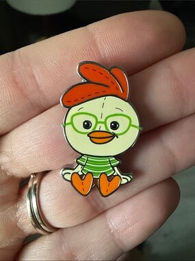 Disney Little Pixie Plush Mystery Pins - Chicken Little